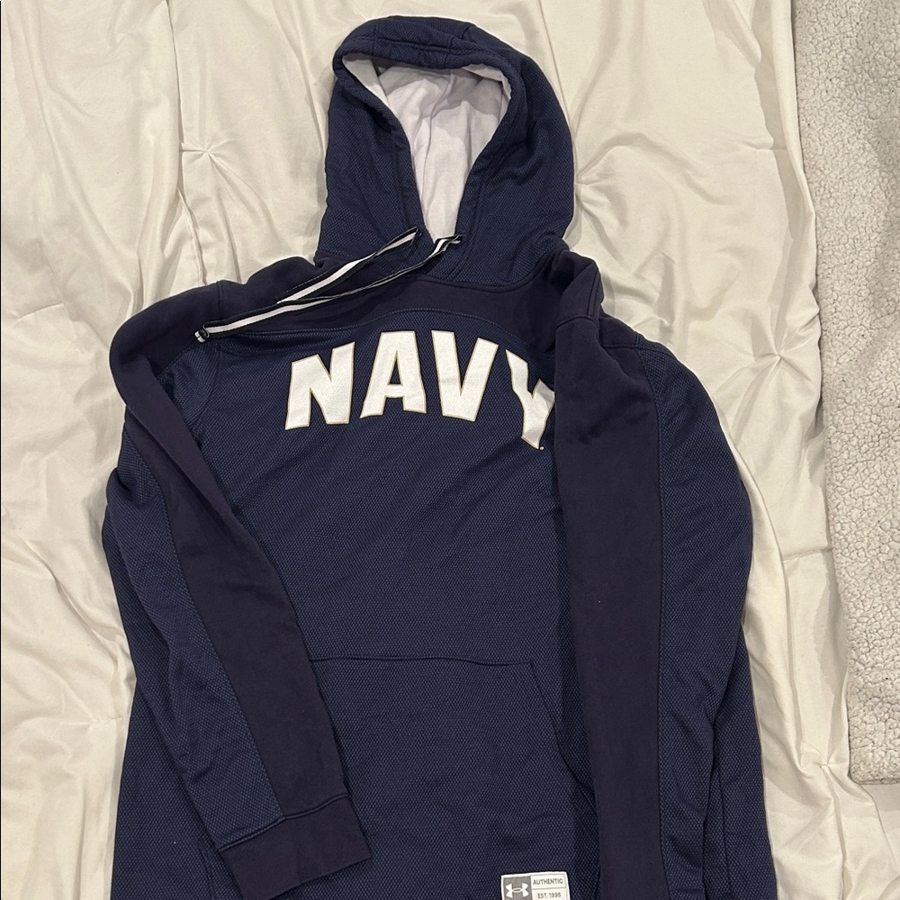 Under Armour Men's Hoodie in Navy Blue